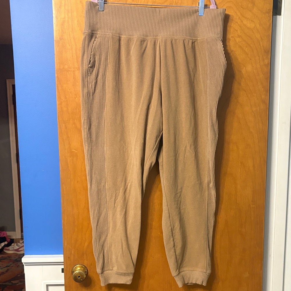 Champion Beige Joggers 2XL